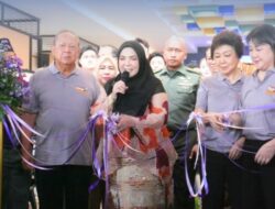 Wali Kota Bandar Lampung, Hj. Eva Dwiana, Meresmikan Navara City Park