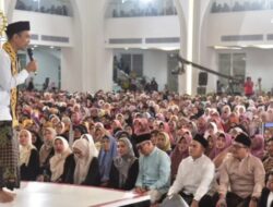 Ketua Komisi V DPRD Lampung Hadiri HUT ke-18 tvOne di Meriahkan Oleh Ustaz Abdul Somad