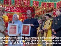 Wakil Walikota Metro Sandang Gelar Adat Radin Panji Kerta Kusuma dari Sekala Brak
