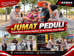 Polsek Metro Selatan Tebar Kebaikan Lewat Jumat Peduli, 50 Nasi Kotak Dibagikan